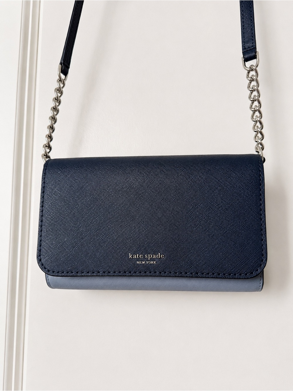 Kate Spade Saffiano Leather Color Block Crossbody Purse Navy Blue Chain Strap